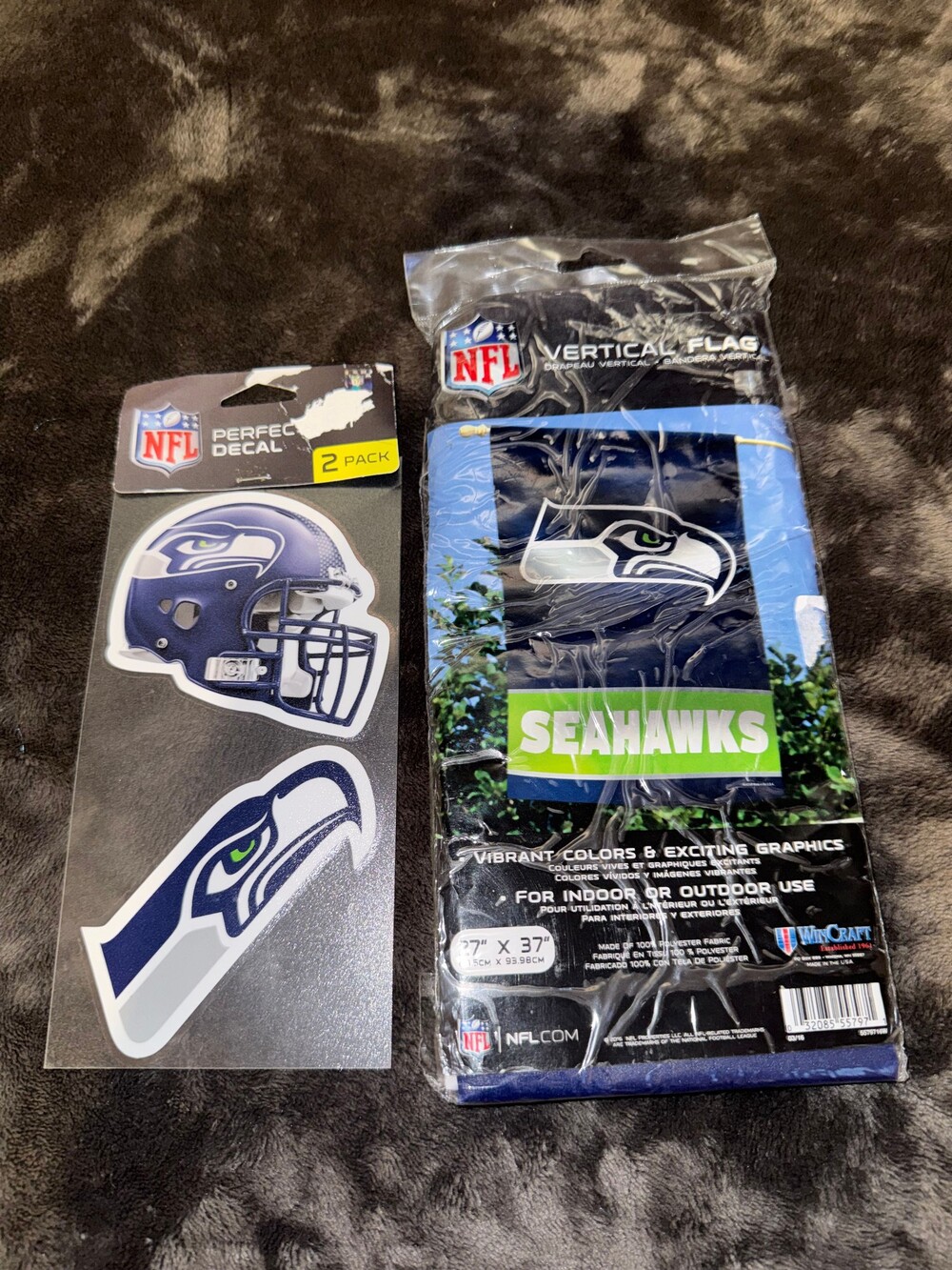 Wincraft Seahawks 2 Pack Decal & 27x37 Inch Vertical Flag